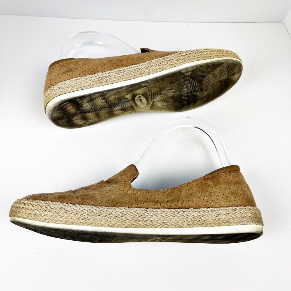 2/$20 Dr Scholl's Tan Slip Ons 9.5M - Picture 3 of 7